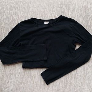 BLACK LONG SLEEVE SHIRT